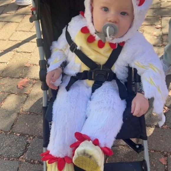 Meet your Posher, Candice - Picture 1 of 1